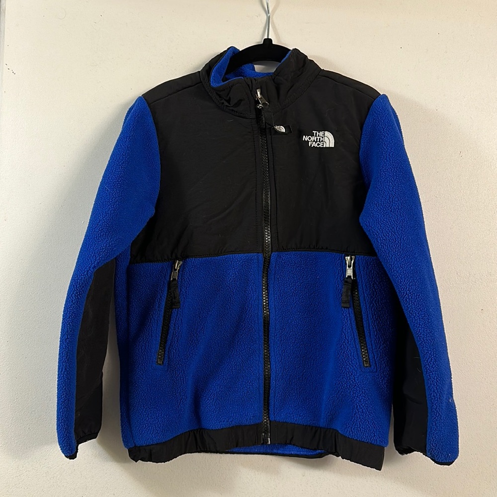 North Face Denali Toddler size 6 Blue very good condition.